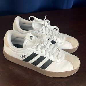 Adidas VL Court 3.0 Women’s 3 Stripe Suede Skate Fashion Low Top Shoes Sneakers